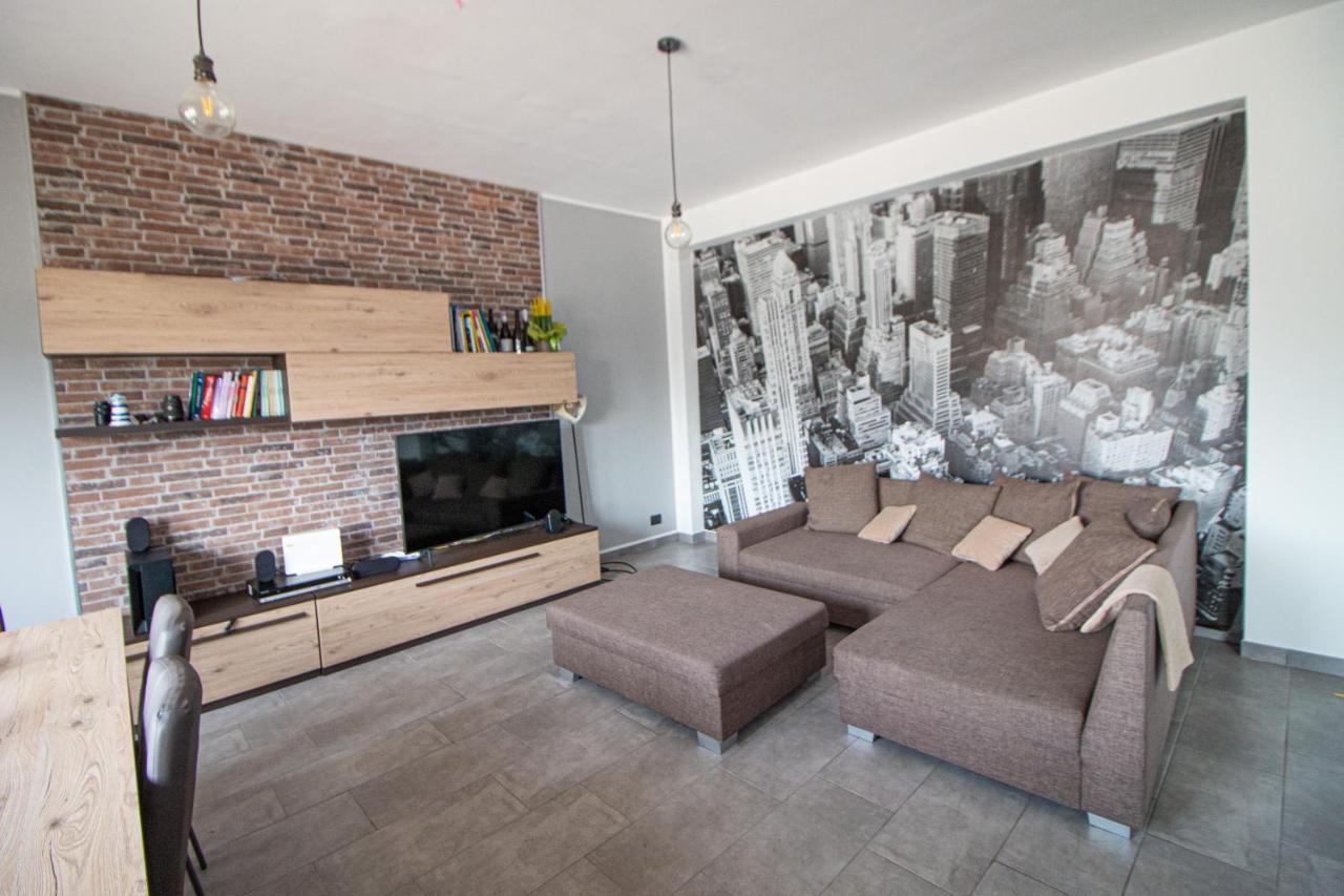 Casa Vacanze Casetta Grande Porto Torres Exterior foto